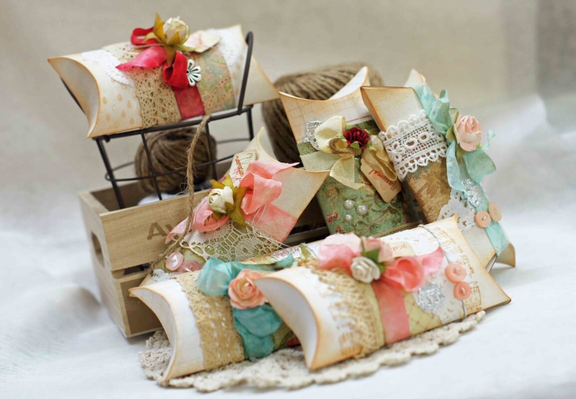 pillow boxes