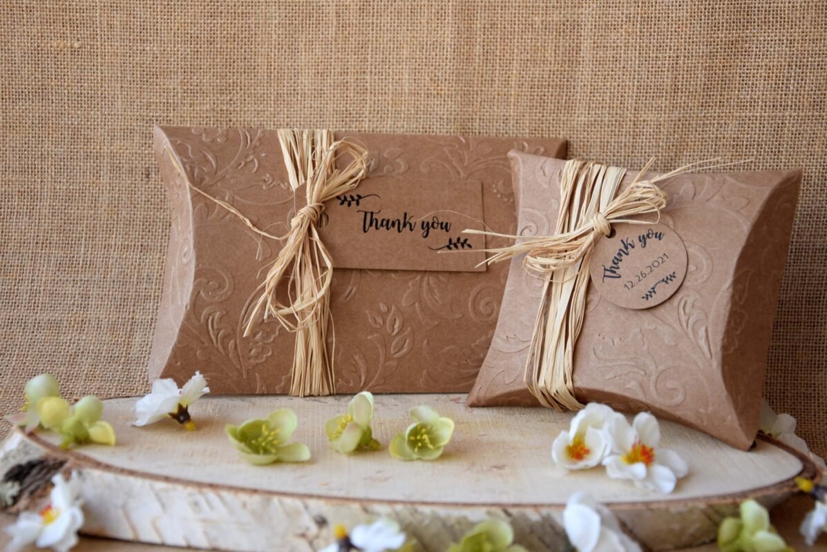 pillow boxes